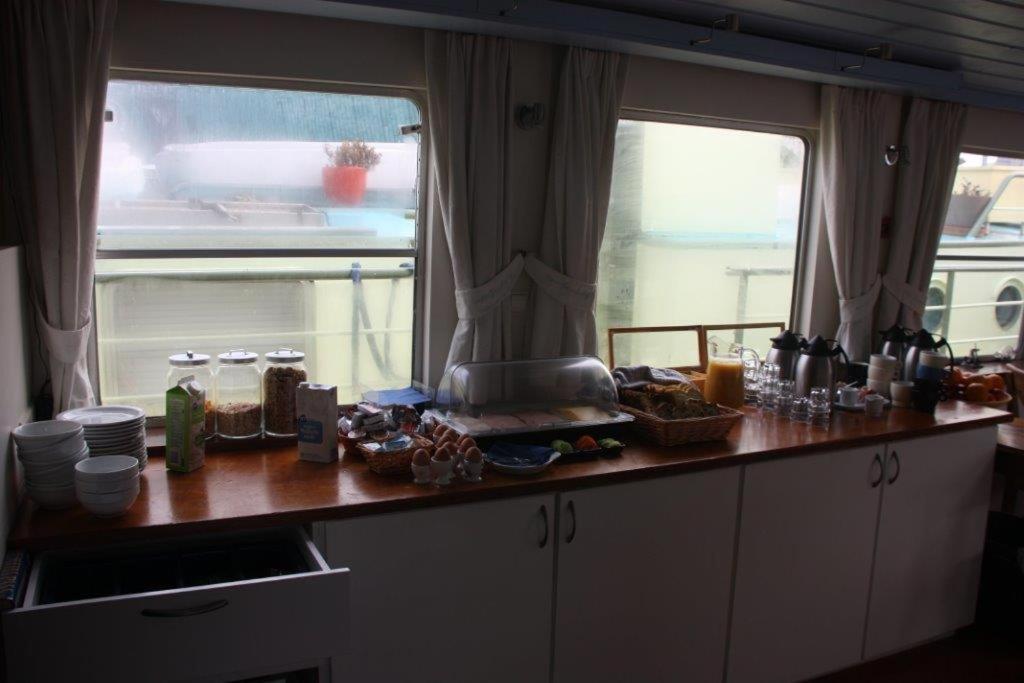 Hotelschip Gandalf Amsterdam Ngoại thất bức ảnh